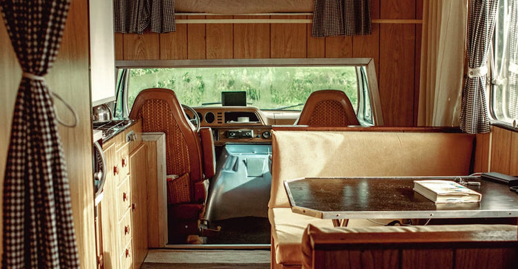THREE STEPS TO DRESS UP YOUR RV CUSTOM CURTAINS