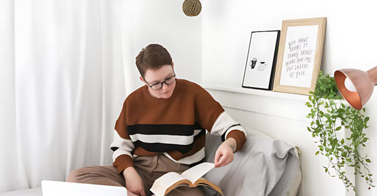 blog 5 Tips for Freshmen to Decorate Dorms with Custom Curtains in the Fall of 2022