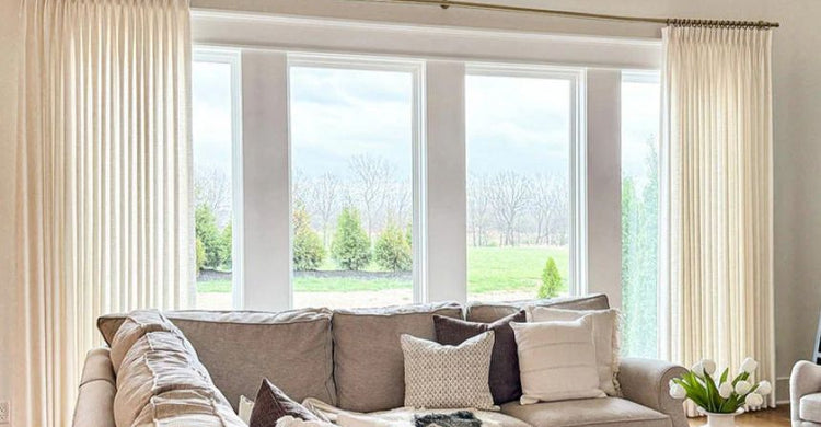Living Room Curtains Ideas for New Homeowner