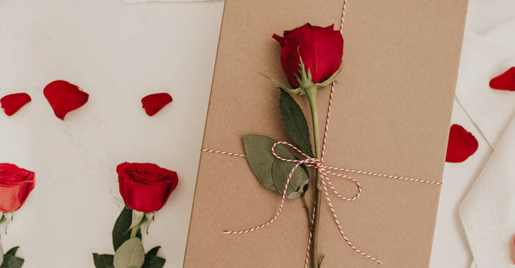 Valentine's Day Giveaway on Instagram|Spread Curtarra Love