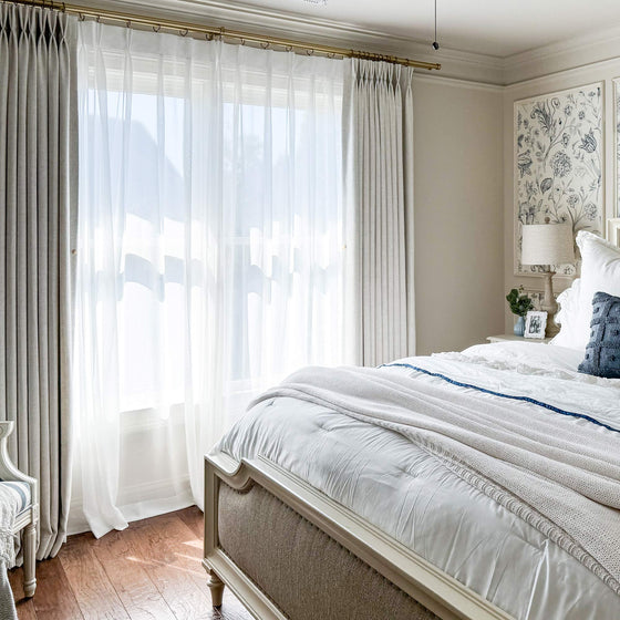 White,Double Curtains